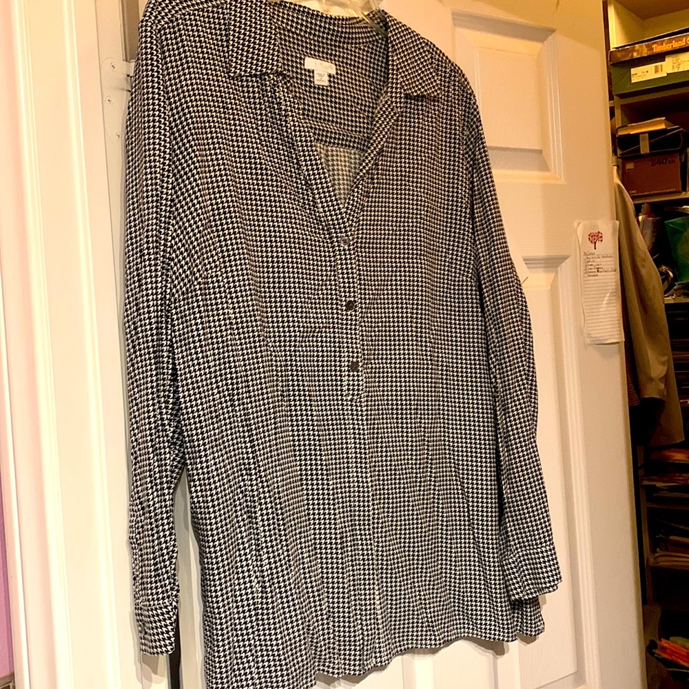J Jill Houndstooth Blouse